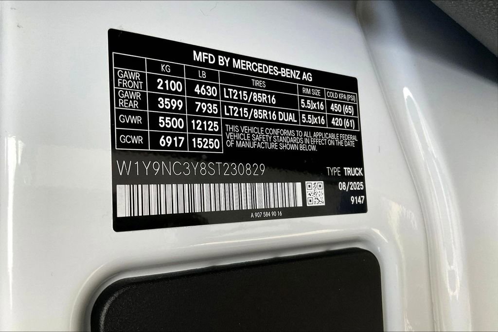 New 2025 Mercedes-Benz Sprinter 4500 image 9