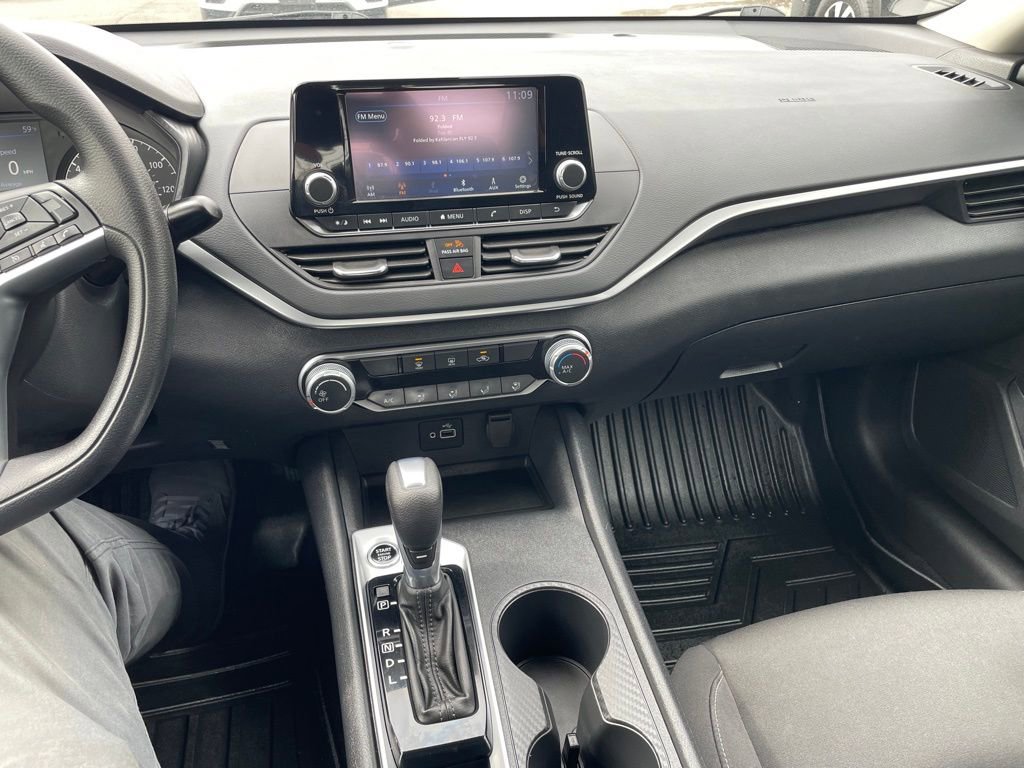 Used 2022 Nissan Altima 2.5 S image 13
