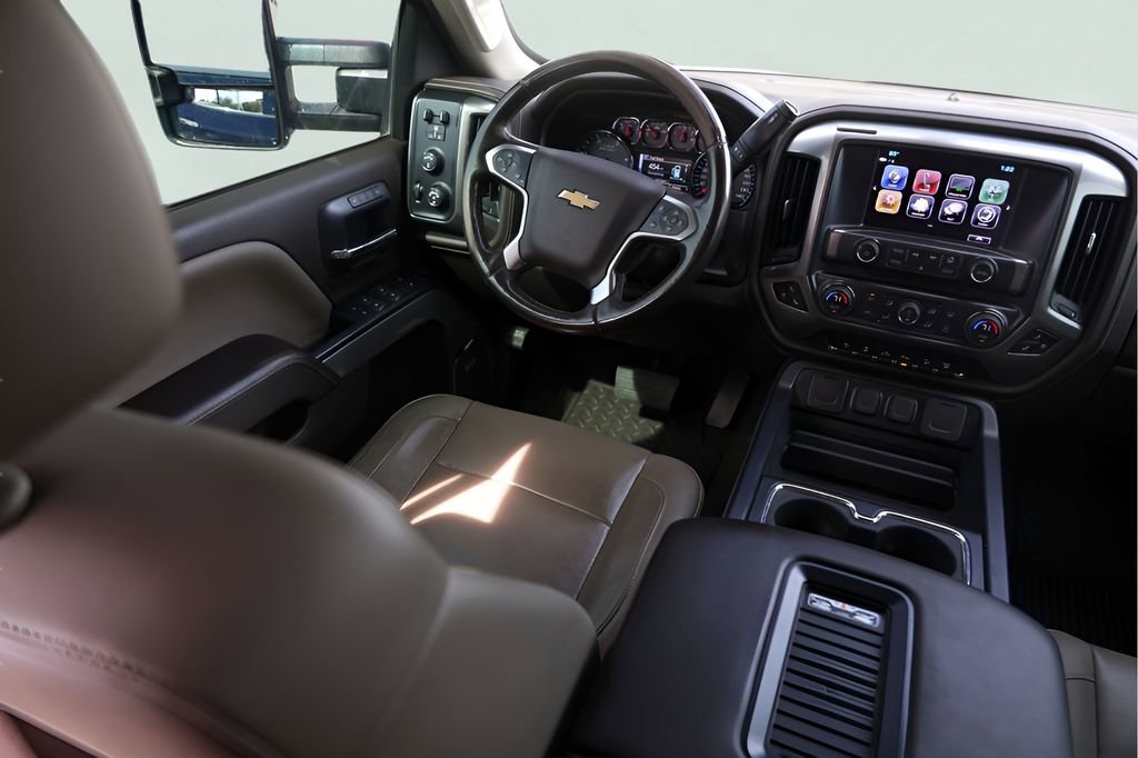 Used 2019 Chevrolet Silverado 2500 LTZ w/ Duramax Plus Package image 29