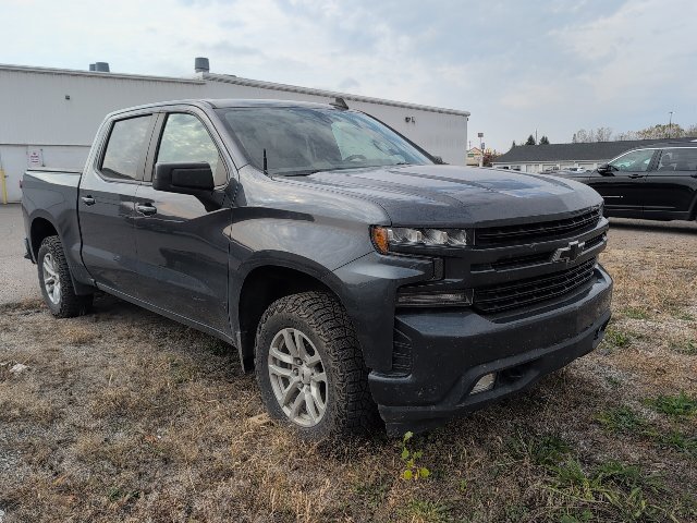 Used 2021 Chevrolet Silverado 1500 RST w/ LPO, Liner Protection Package AWD/4WD image 3