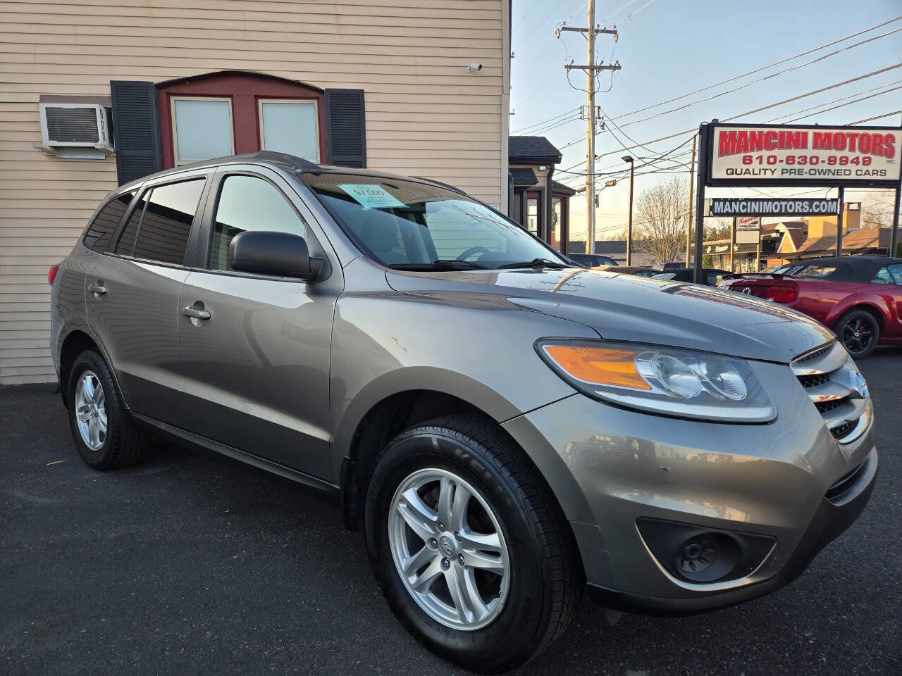 Used 2012 Hyundai Santa Fe GLS image 4