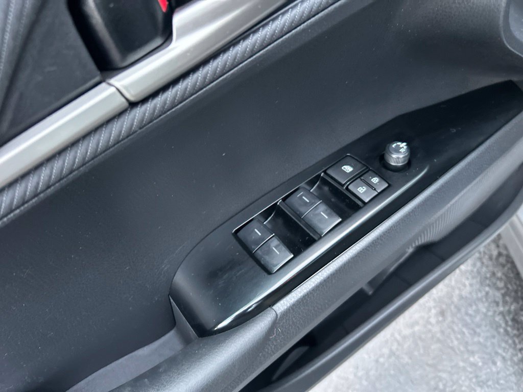 Certified 2025 Toyota Camry SE FWD image 11