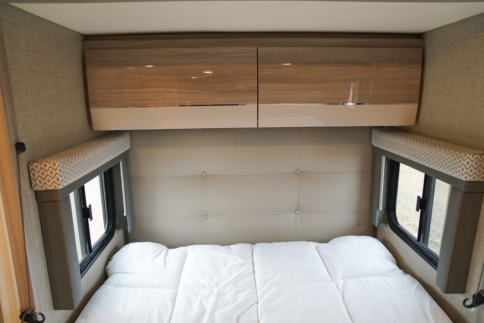 Used 2020 Mercedes-Benz Sprinter 3500 image 7