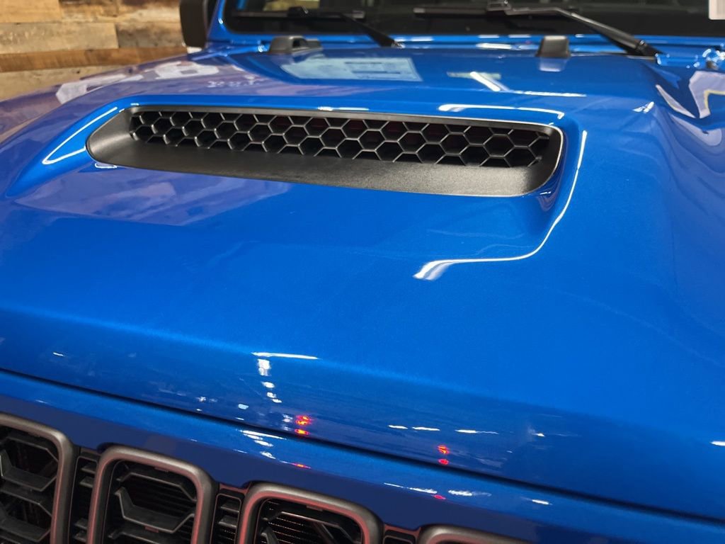 New 2026 Jeep Gladiator Mojave AWD/4WD image 11