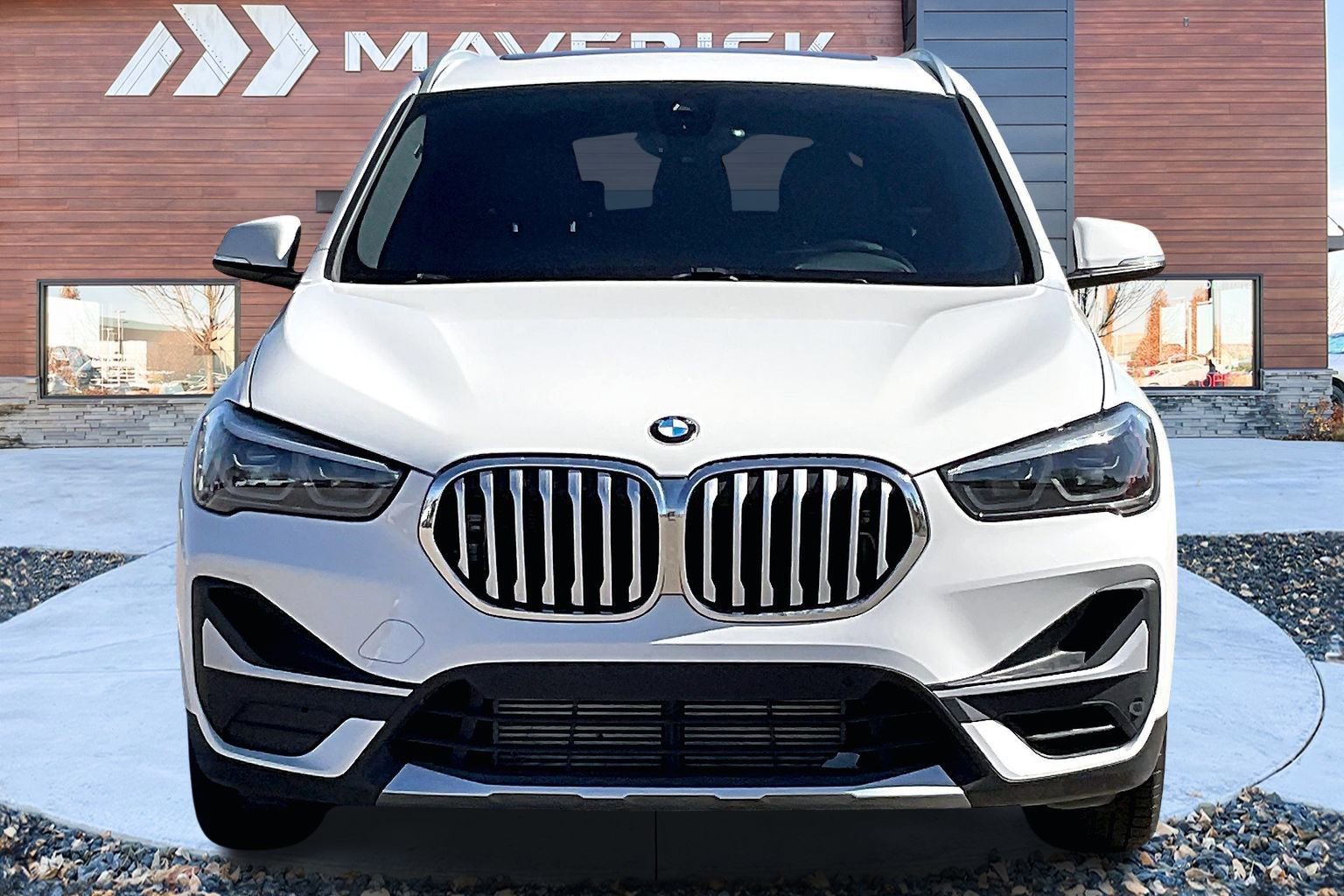 Used 2022 BMW X1 xDrive28i image 2
