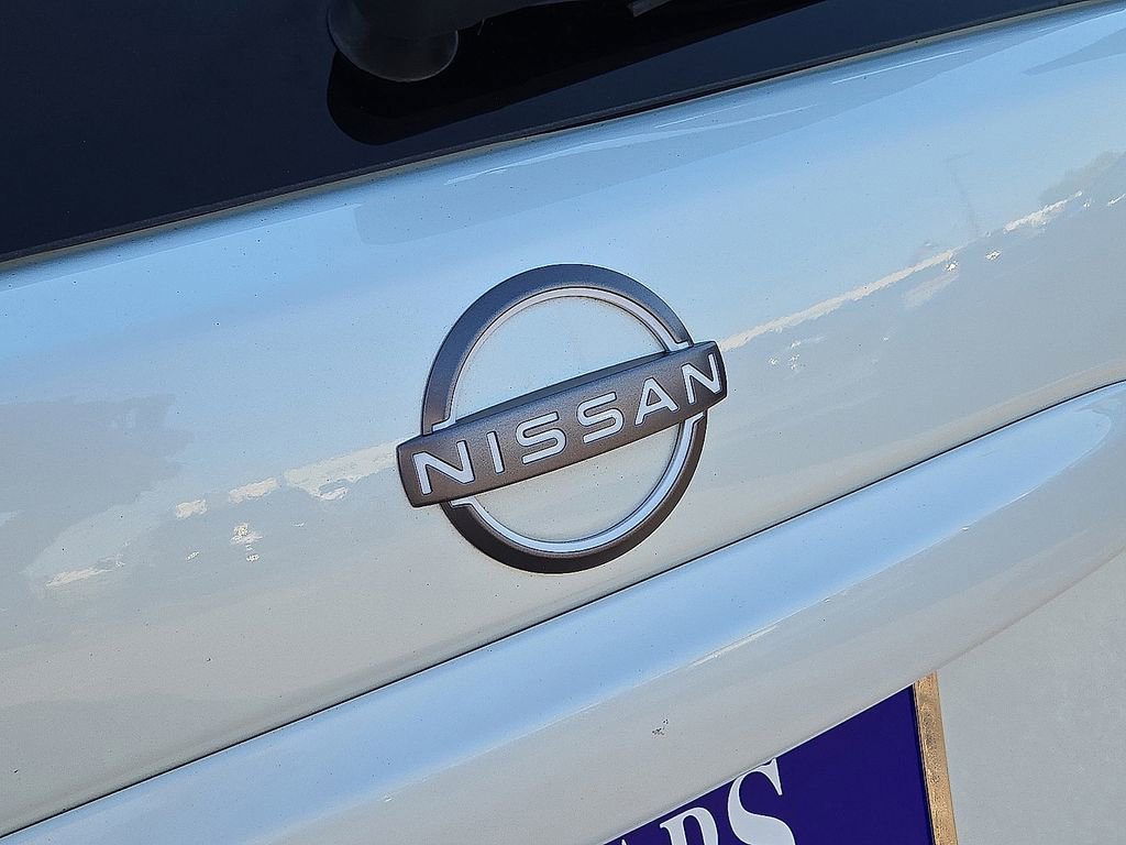 Used 2024 Nissan Murano SV image 12