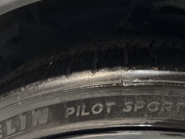 Used 2023 Tesla Model Y Performance image 35