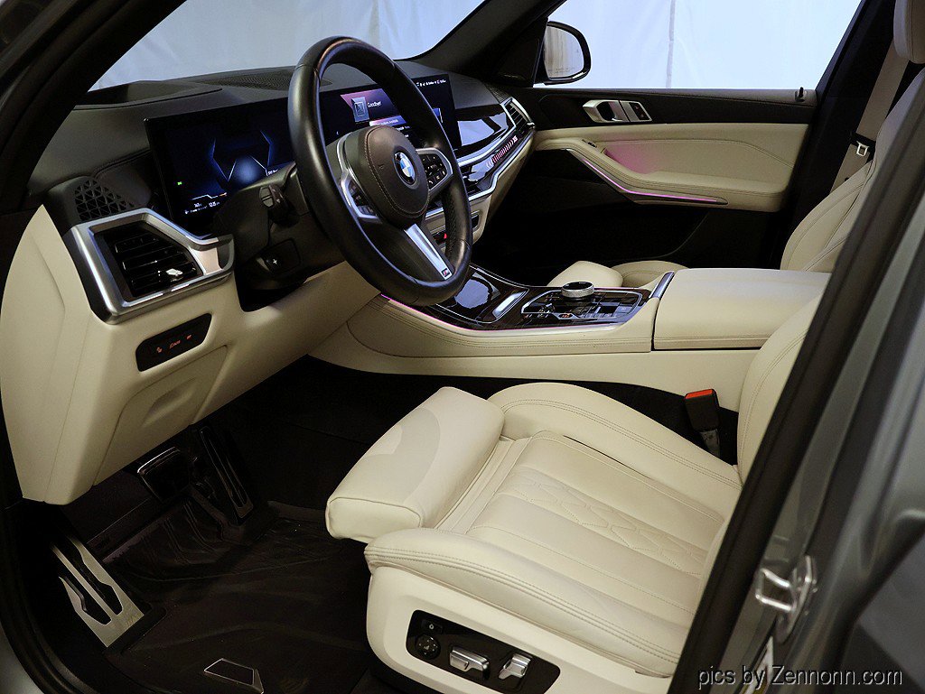 Certified 2024 BMW X5 xDrive40i w/ Executive Package image 11