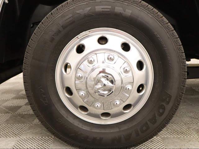 Used 2024 RAM 3500 Laramie AWD/4WD image 1