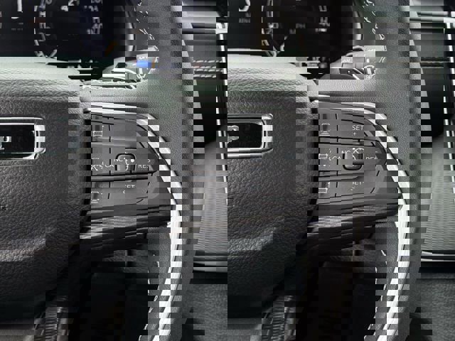 Used 2024 Jeep Grand Cherokee L Altitude image 17