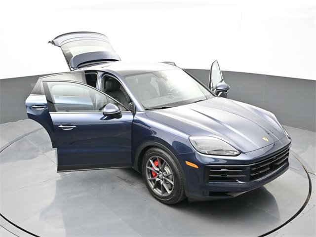 New 2025 Porsche Cayenne S image 32