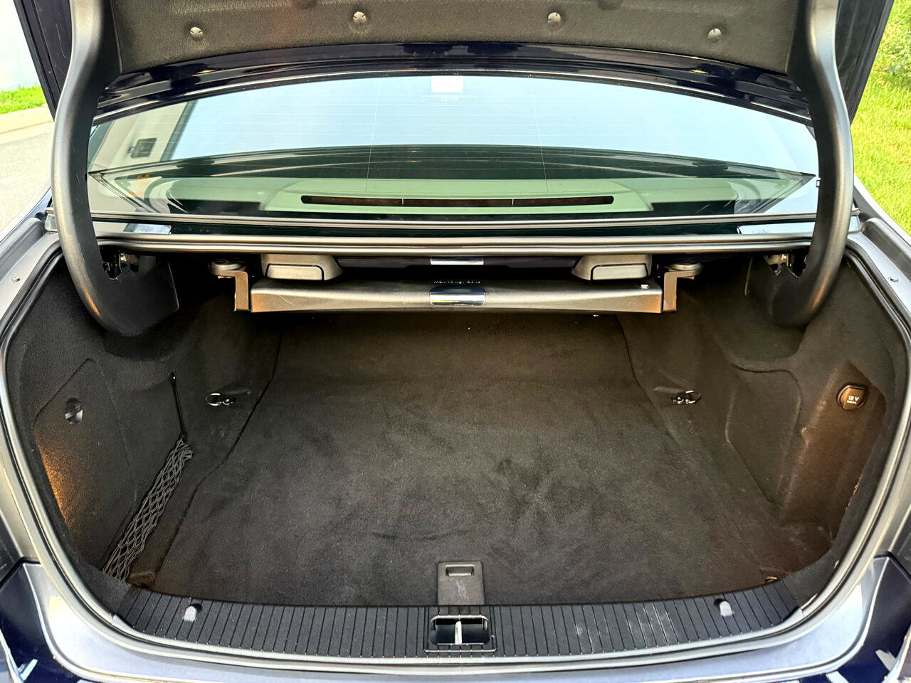 Used 2015 Mercedes-Benz E 350 4MATIC Sedan image 46