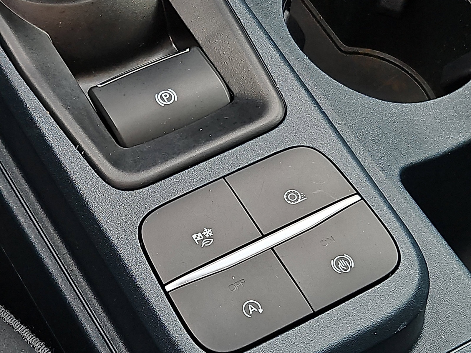 Used 2024 Ford Maverick Lariat w/ Black Appearance Package image 25