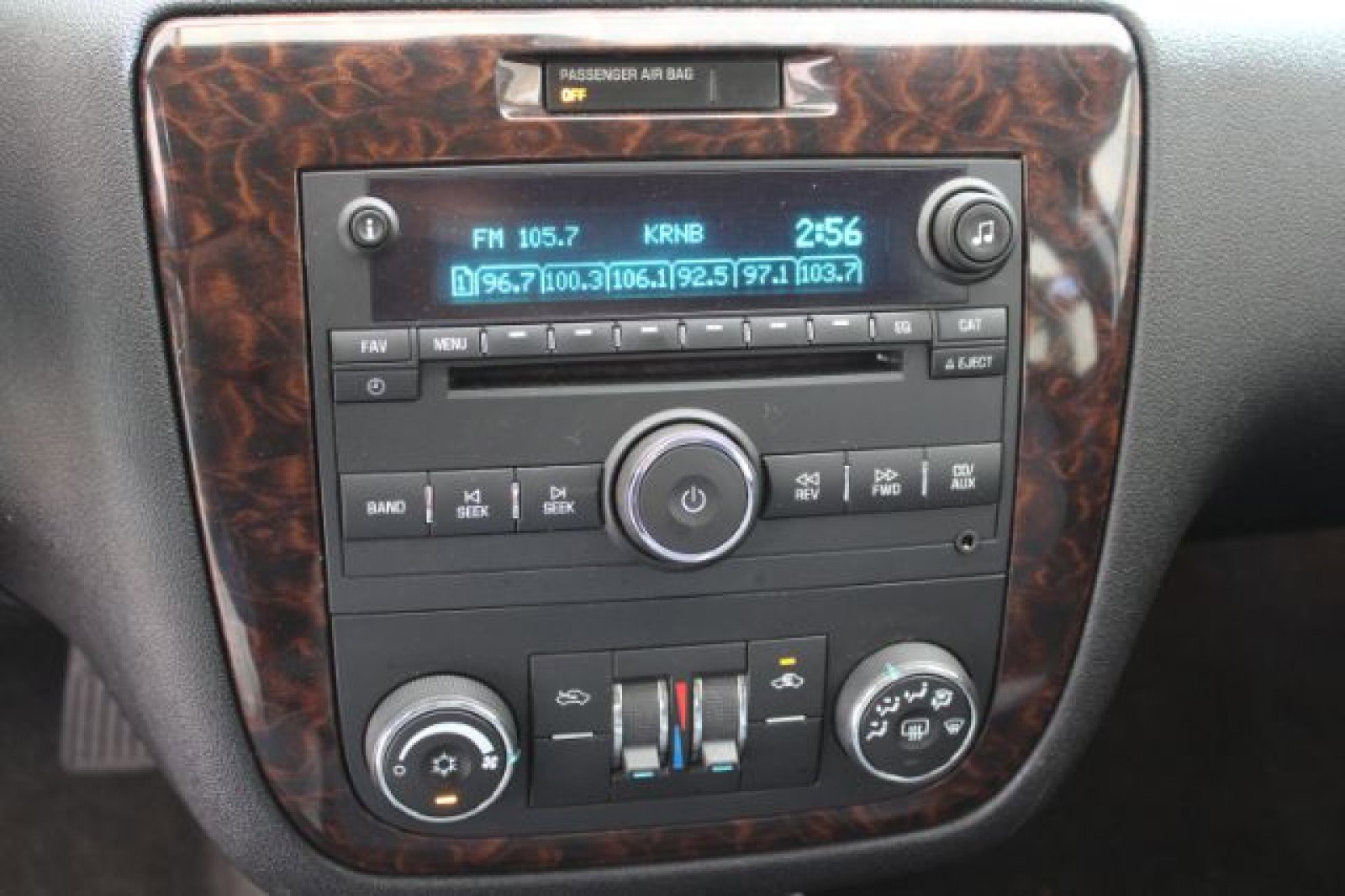 Used 2012 Chevrolet Impala LT image 17