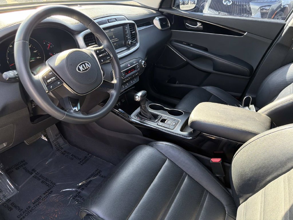 Used 2019 Kia Sorento SX FWD image 16