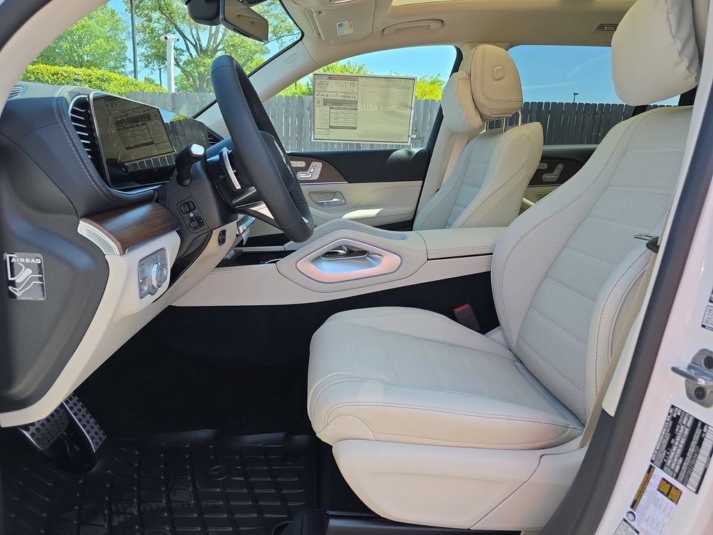 New 2026 Mercedes-Benz GLS 450 4MATIC image 10