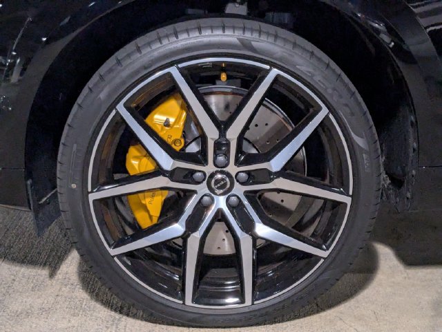 New 2024 Volvo XC60 T8 Polestar w/ Protection Package Premier AWD/4WD image 10