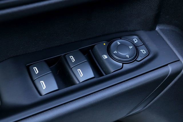 Used 2023 Chevrolet Silverado 1500 Custom image 21