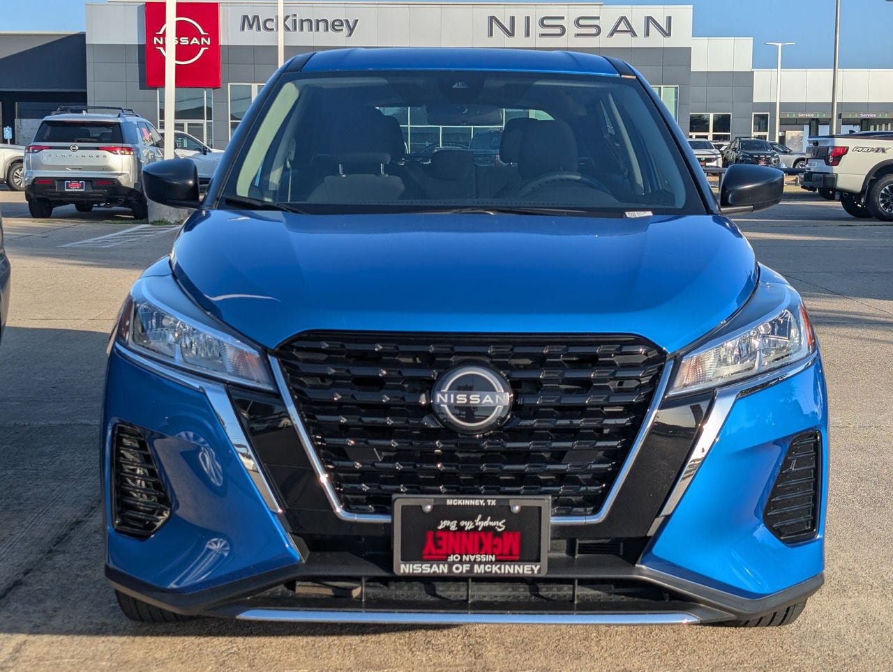 Certified 2025 Nissan Kicks Play S FWD image 6