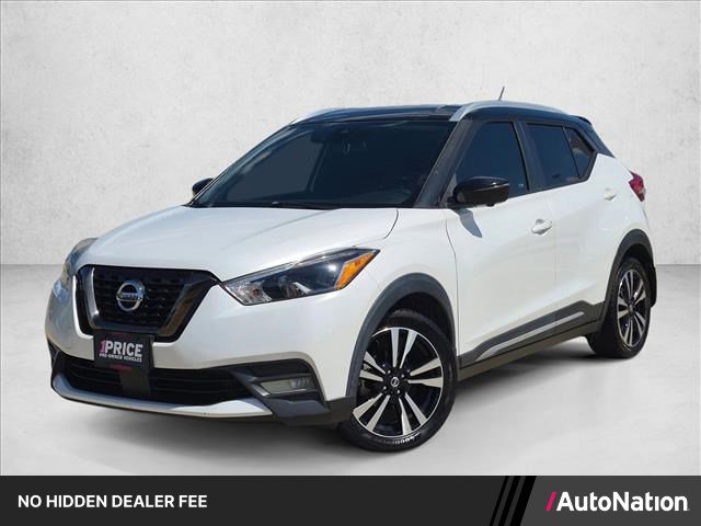 Used 2020 Nissan Kicks SR w/ SR Premium Package FWD image 1