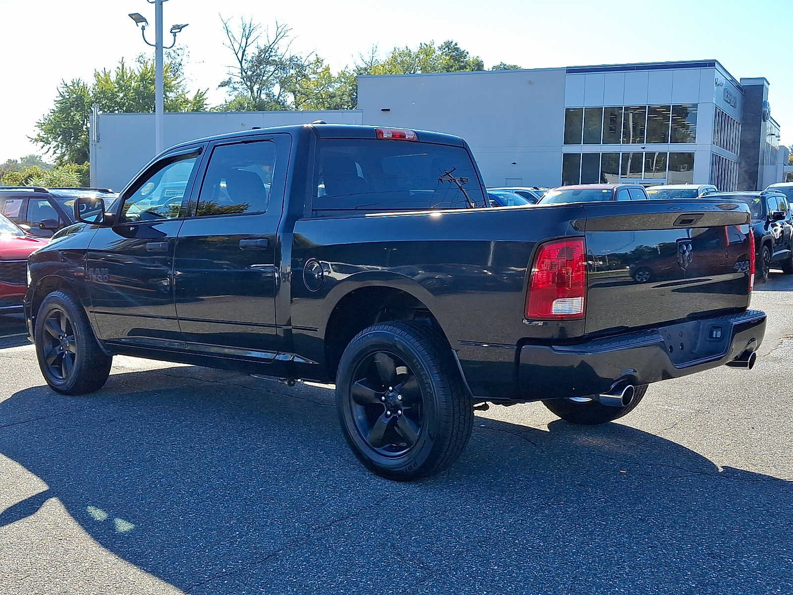 Used 2016 RAM 1500 Express w/ Black Ram 1500 Express Group AWD/4WD image 4