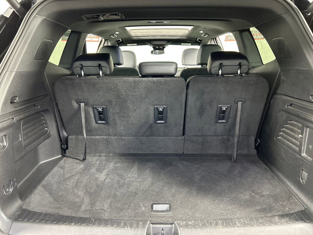 Used 2024 GMC Acadia AT4 w/ Luxury Package image 22