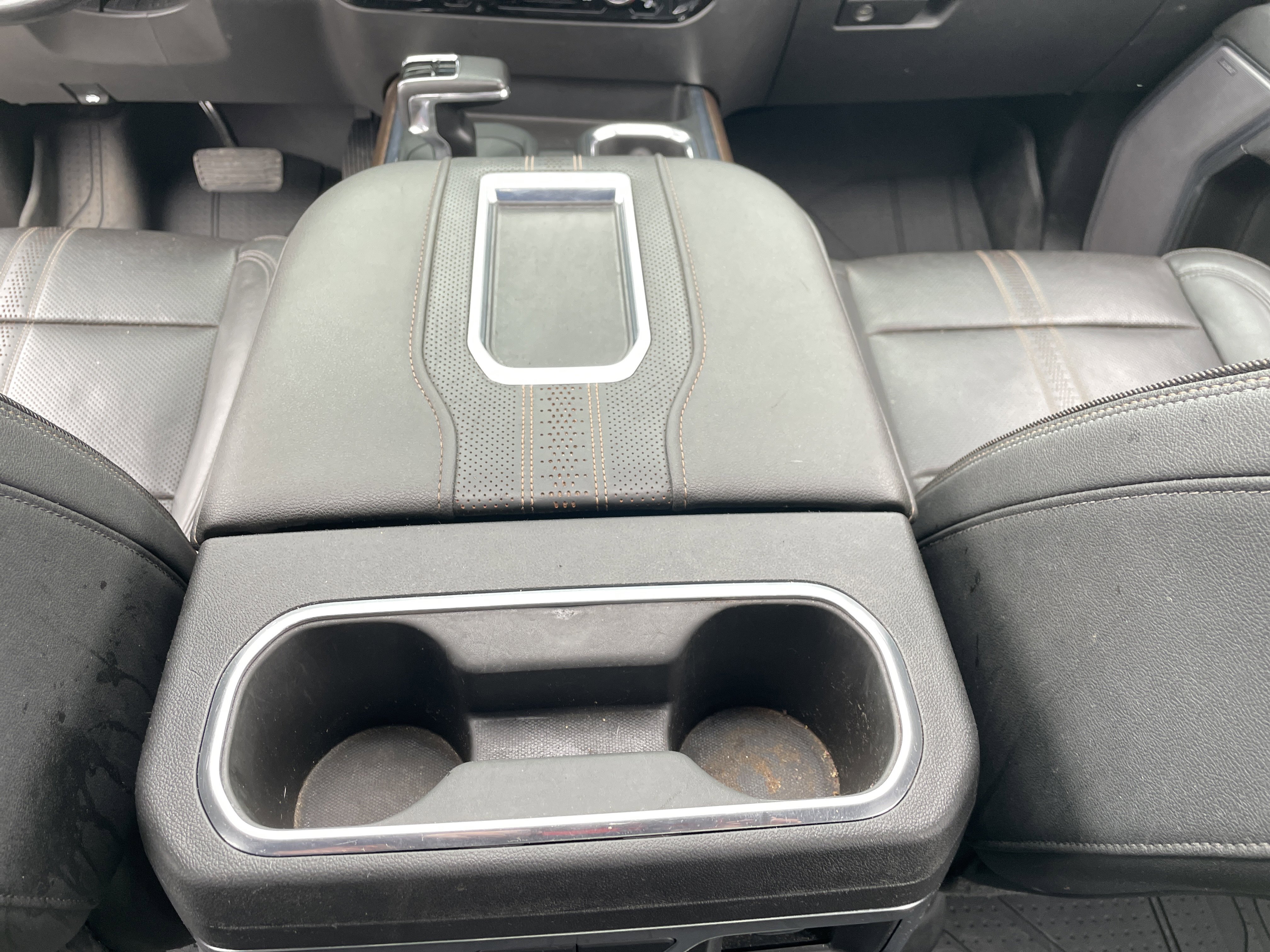 Certified 2022 Chevrolet Silverado 1500 High Country w/ High Country Premium Package image 40