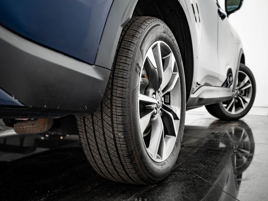 Used 2023 INFINITI QX60 Luxe image 50