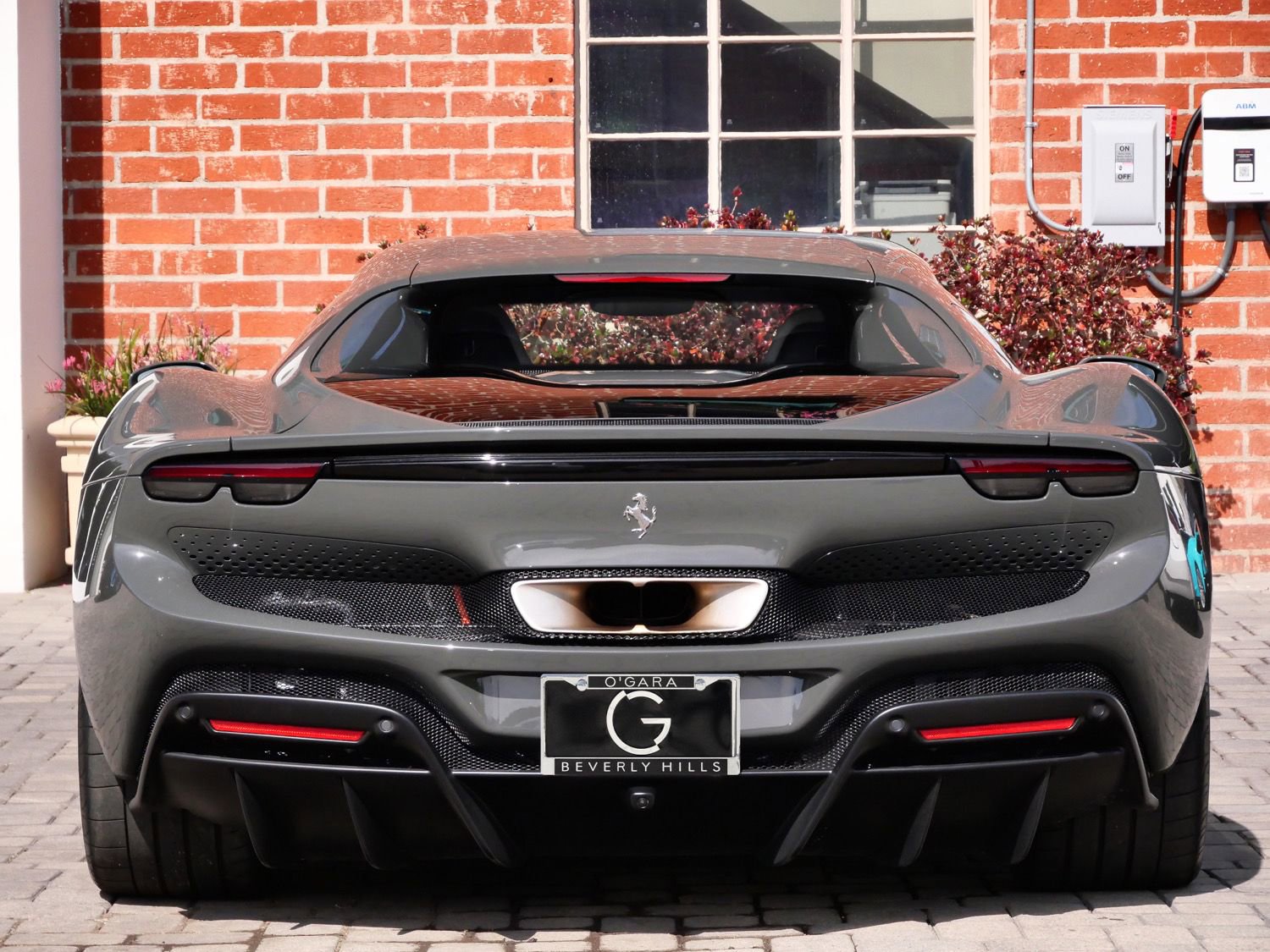 Used 2022 Ferrari 296 GTB RWD image 5