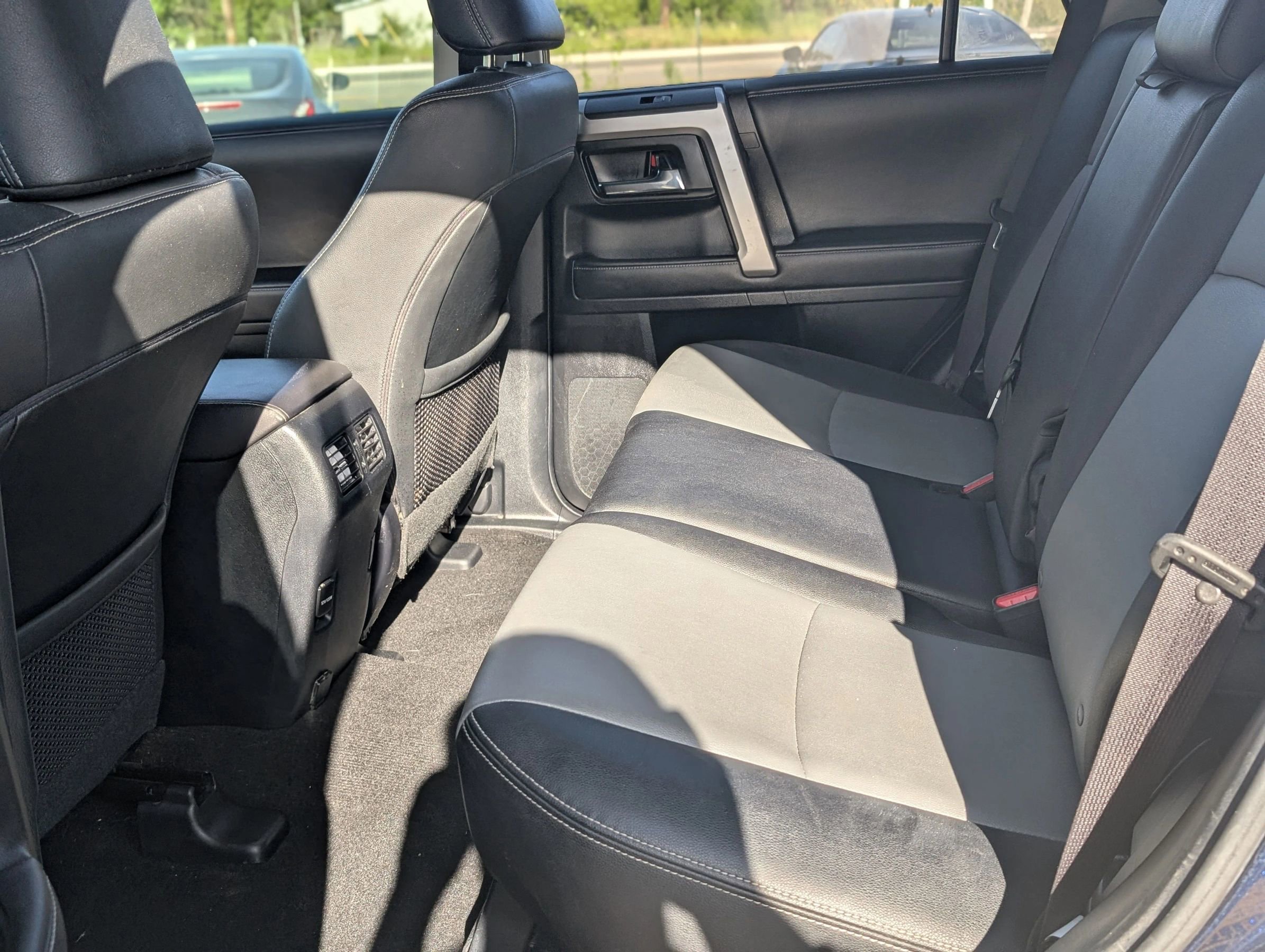 Used 2019 Toyota 4Runner SR5 Premium image 19