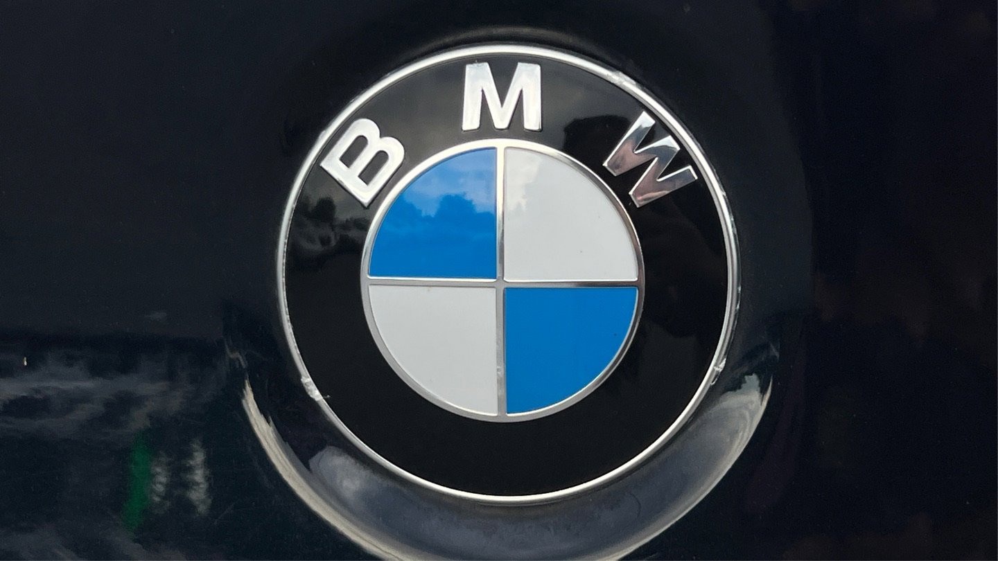 Used 2012 BMW 550i xDrive Sedan AWD/4WD image 44