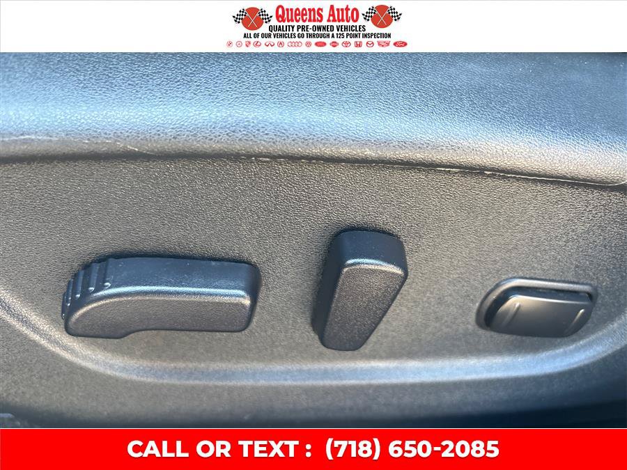 Used 2018 Nissan Rogue SV AWD/4WD image 43
