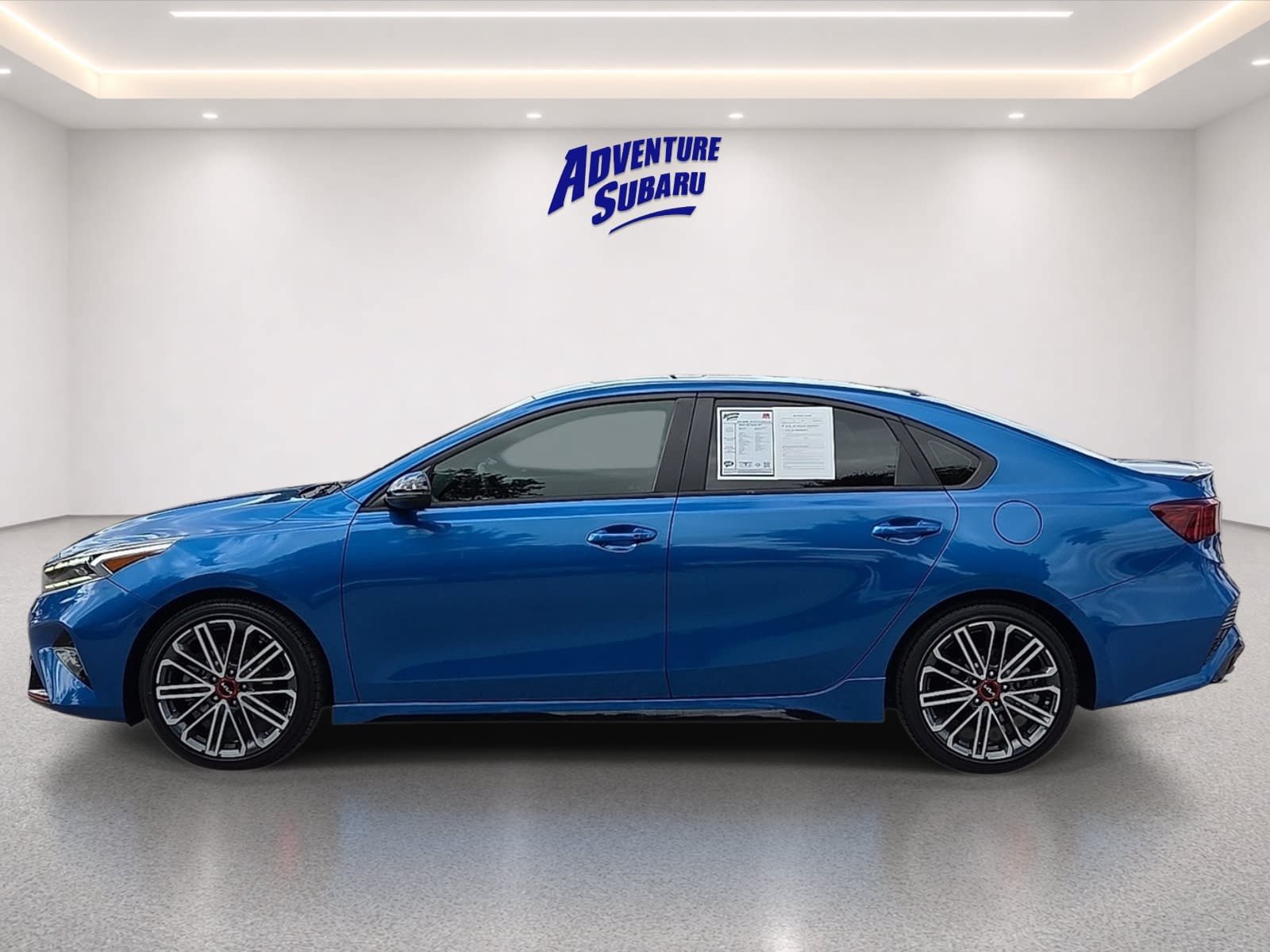 Used 2023 Kia Forte GT w/ GT2 Package FWD image 4