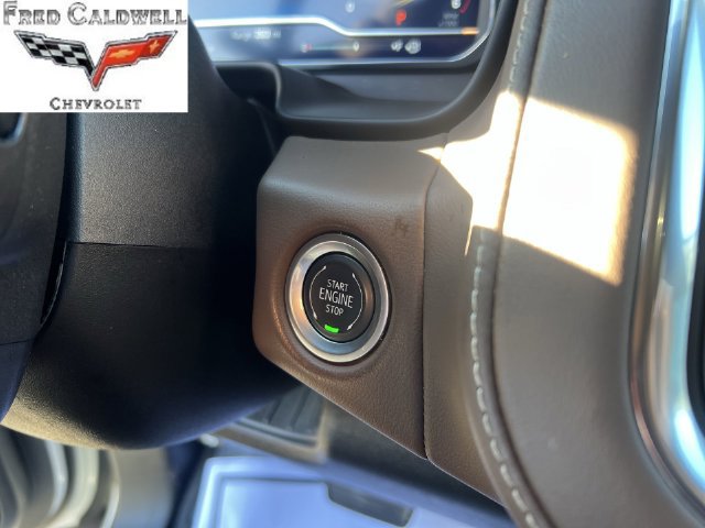 Used 2024 Chevrolet Suburban High Country w/ Advanced Technology Package AWD/4WD image 22