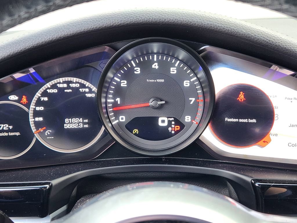 Used 2018 Porsche Panamera 4 image 18