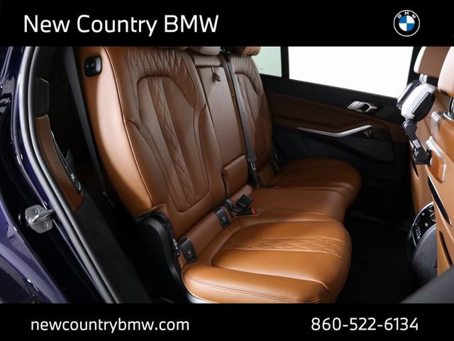 Used 2026 BMW X7 M60i AWD/4WD image 57