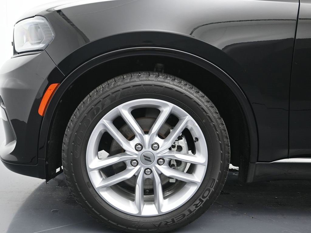 Used 2023 Dodge Durango GT image 9