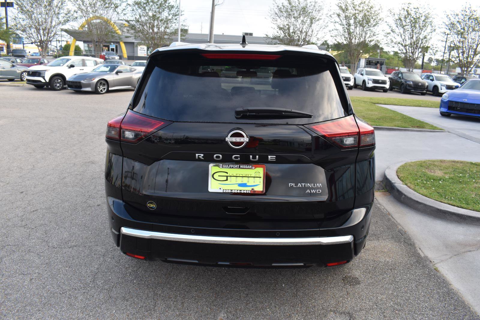 New 2026 Nissan Rogue Platinum AWD/4WD image 8