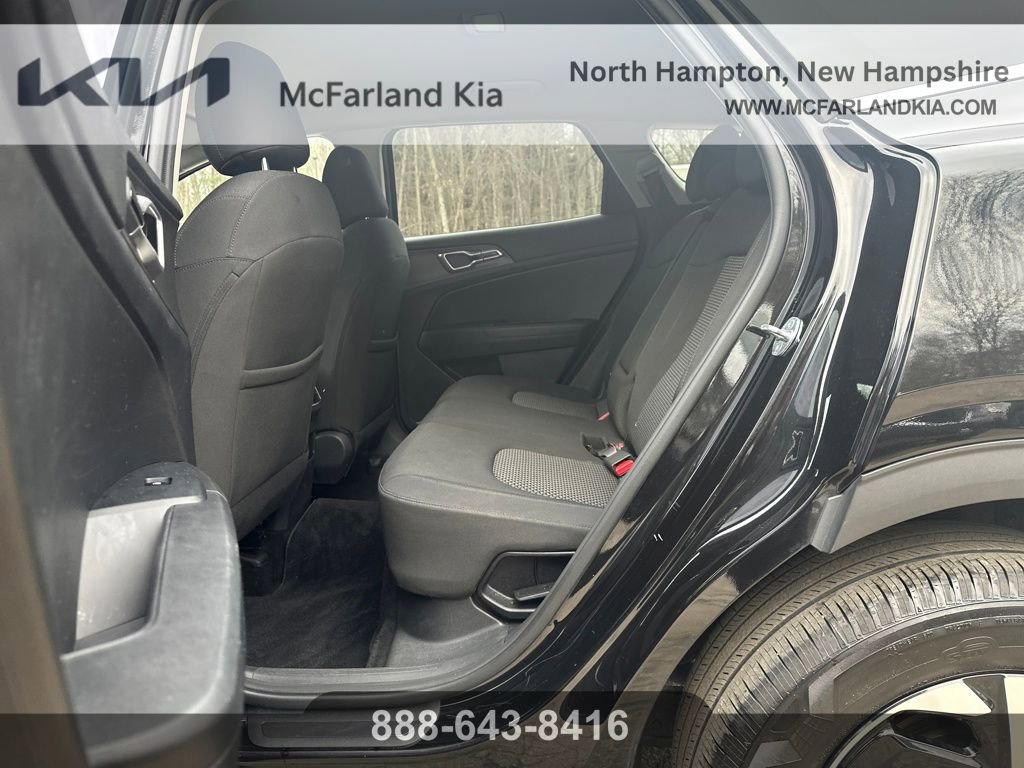 Used 2023 Kia Sportage LX image 26