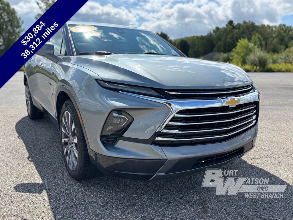 Used 2023 Chevrolet Blazer Premier w/ Driver Confidence II Package image 8