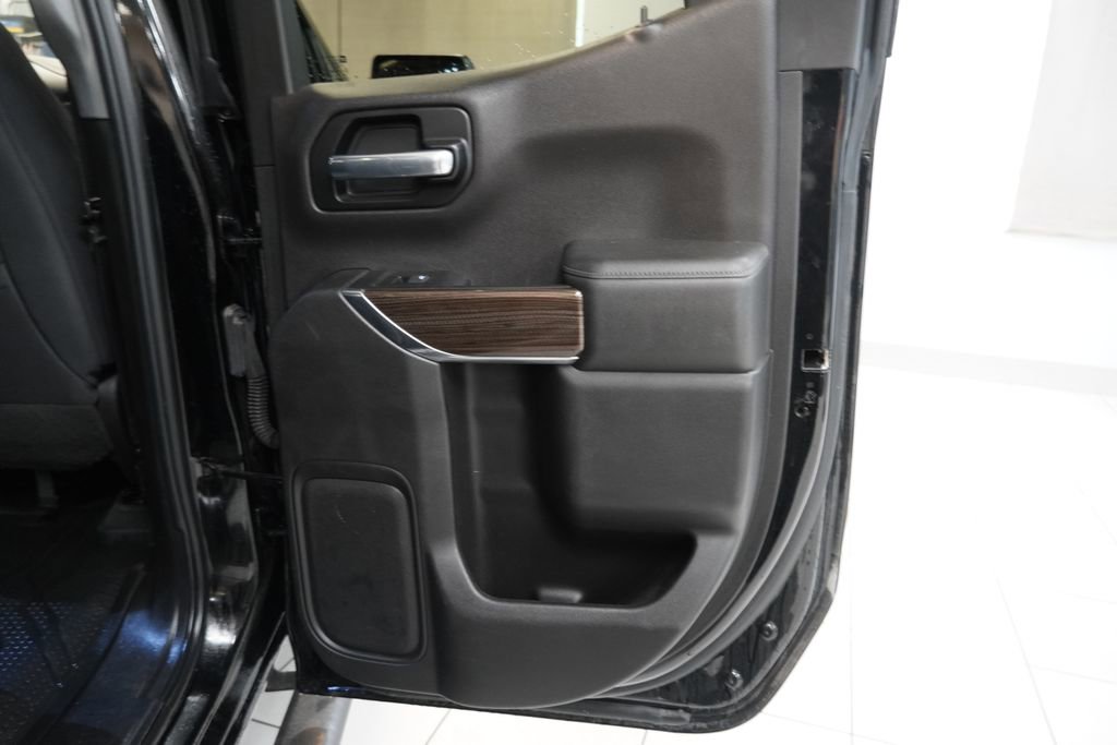 Used 2019 Chevrolet Silverado 1500 RST w/ All-Star Edition AWD/4WD image 27