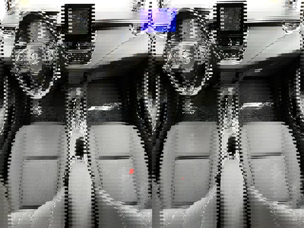 Used 2024 Toyota Corolla LE image 9