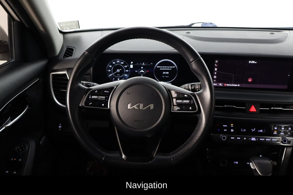 Used 2024 Kia Seltos SX AWD/4WD image 7