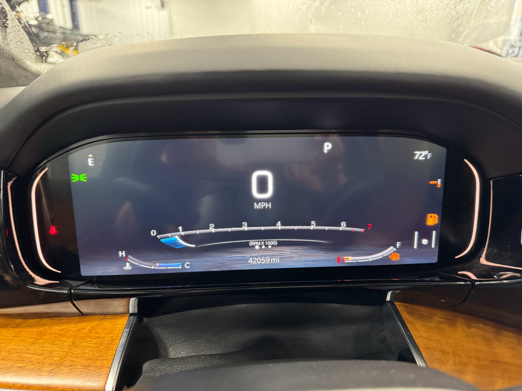 Used 2022 Jeep Grand Wagoneer Series III w/ Rear Seat Video Group 1 image 37