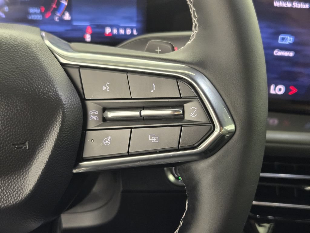 New 2026 Chevrolet Traverse LT w/ Midnight/Sport Edition FWD image 38