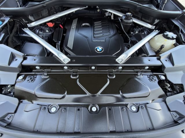 Used 2020 BMW X5 sDrive40i w/ M Sport Package RWD image 33
