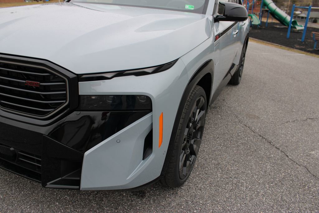 New 2026 BMW XM Label Red image 42