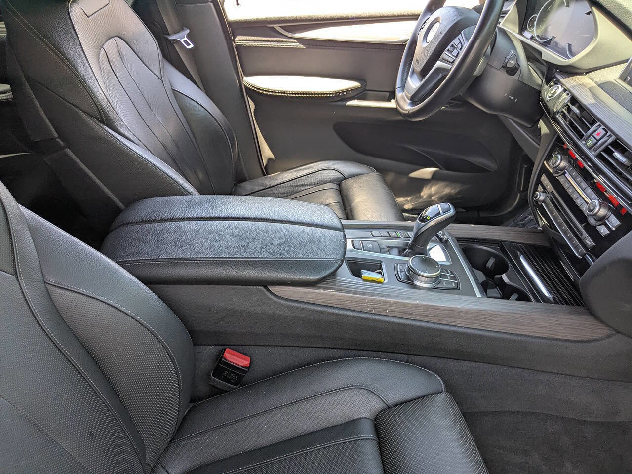 Used 2018 BMW X5 xDrive50i image 12