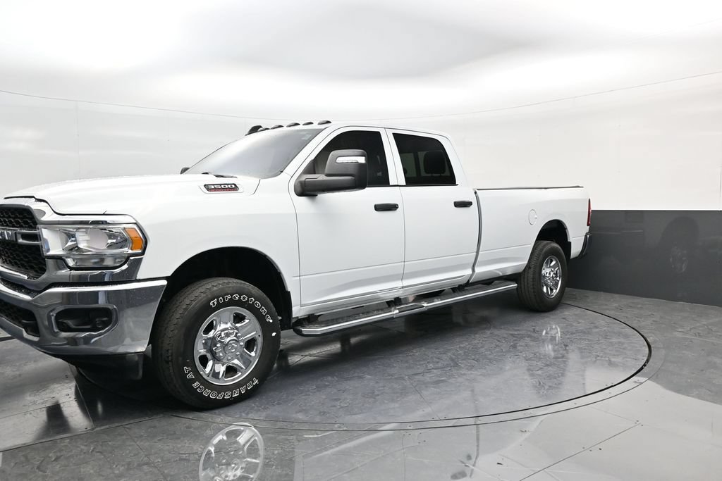 Used 2023 RAM 3500 Tradesman AWD/4WD image 4
