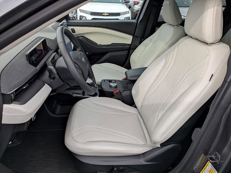 Used 2023 Ford Mustang Mach-E Premium image 14